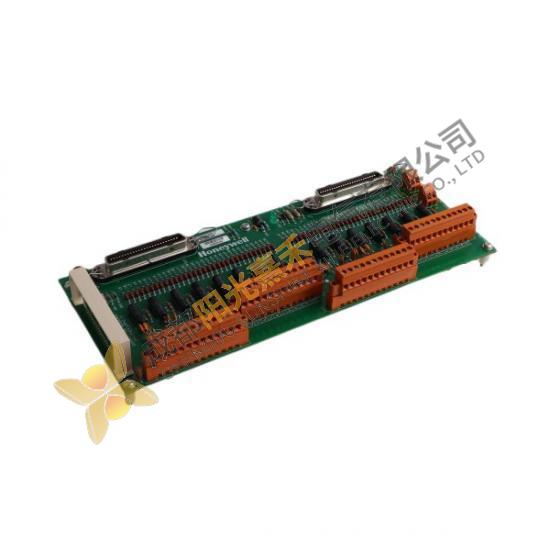 Honeywell 51305744-100 SCSI Adapter, Centronics Male