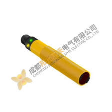 Banner Sensors S18AW3FF100Q1 - Advanced Proximity Sensor Module