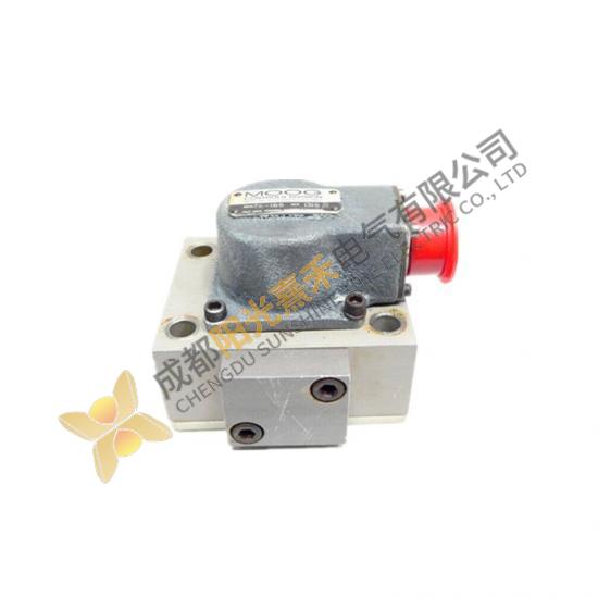 MOOG D136-002-005 Servo Valve